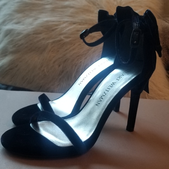 Brand new navy velvet Nudistsong by Stuart Weitzman. - Picture 3 of 5